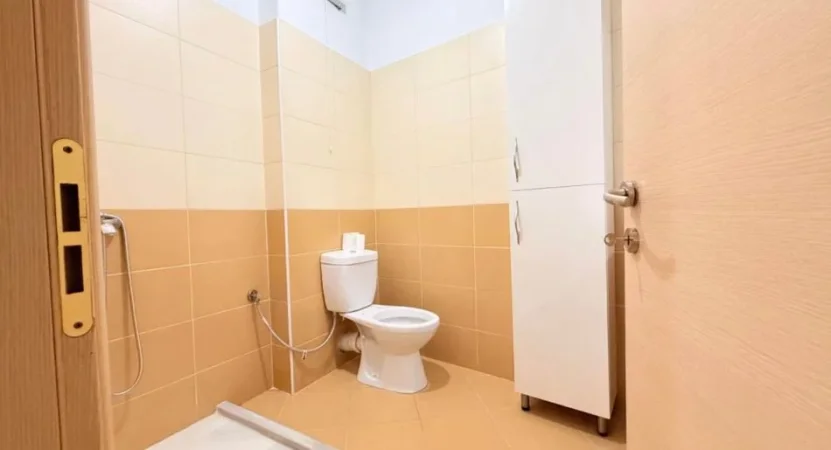 Tirane, jepet me qera apartament 2+1+Ballkon Kati 7, 112 m² 650 € (Astir)