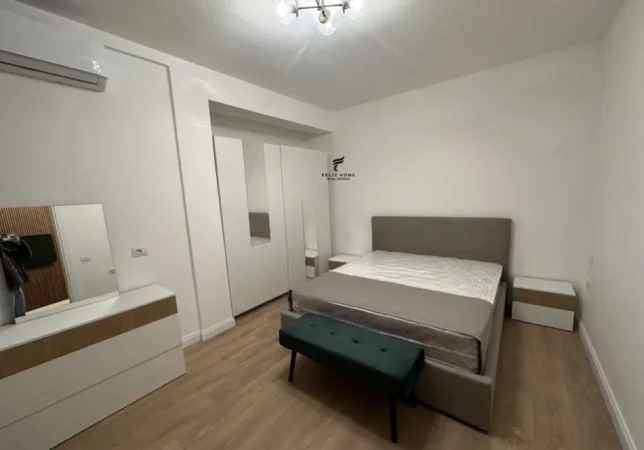 Tirane, jepet me qera apartament 3+1+Ballkon Kati 5, 150 m² 1.500 € (KOPSHTI BOTANIK)