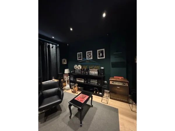 Tirane, shitet Kati 0, 74 m² 350.000 € (Sheshi Wilson)