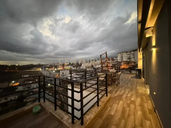 Tirane, shitet apartament+verande | Penthouse 3+1+Ballkon Kati 5, 205 m² 235.000 € 