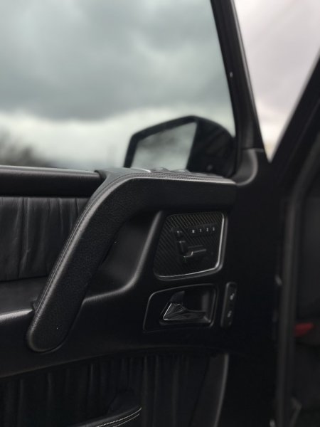 Tirane, shitet makine Mercedes Benz G63 Benzin, e zeze automatik Klima 162.283 km 55.000 €