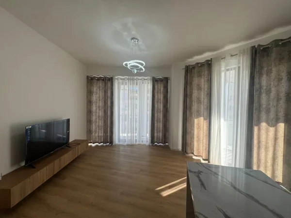 Tirane, jepet me qera apartament 2+1 Kati 7, 80 m² 550 € 