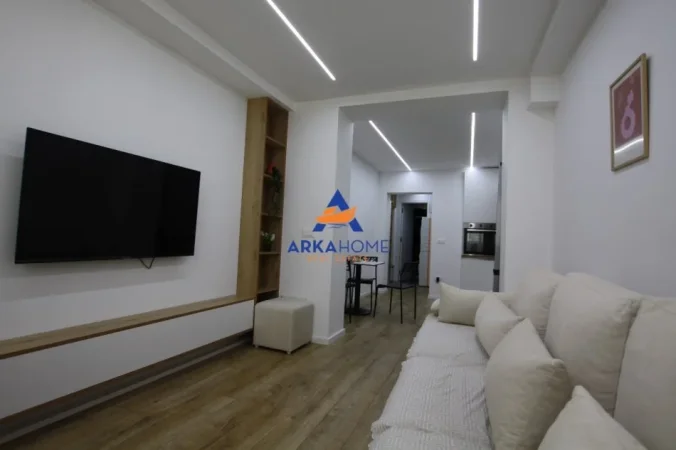 Tirane, jepet me qera apartament 1+1 Kati 0, 66 m² 650 € 
