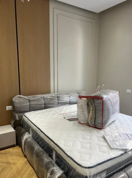 Tirane, jepet me qera apartament 1+1 Kati 4, 74 m² 1.000 € (Delijorgji)