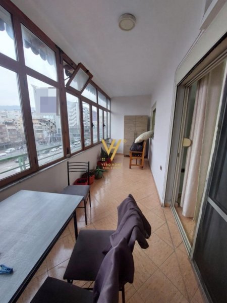 Tirane, jepet me qera apartament 1+1+Ballkon Kati 1, 70 m² 500 € (KODRA E DIELLIT)