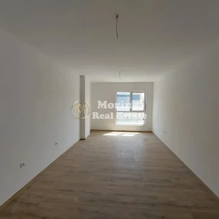 Tirane, shitet apartament 2+1 Kati 2, 107 m² 132.000 € (Paskuqan)