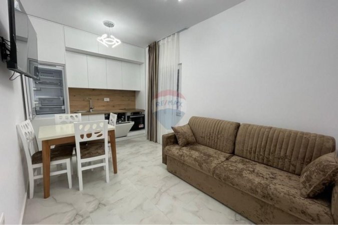 L_f6486f45-189e-45fa-bb17-fed19af85d8a (1).jpg