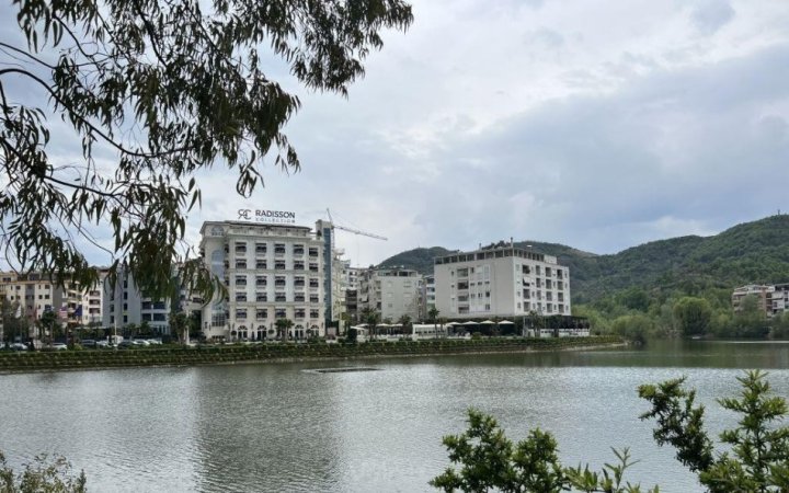 Tirane, shitet apartament 1+1 Kati 6, 74 m² 223.000 € (Liqeni i Thate)