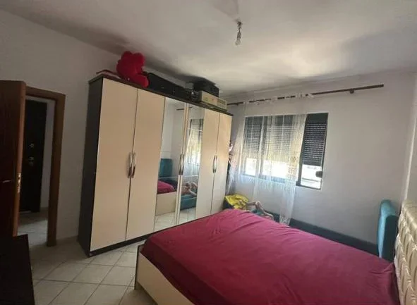 Tirane, shitet apartament 1+1+Ballkon Kati 7, 67 m² 82.000 € (kombinat)