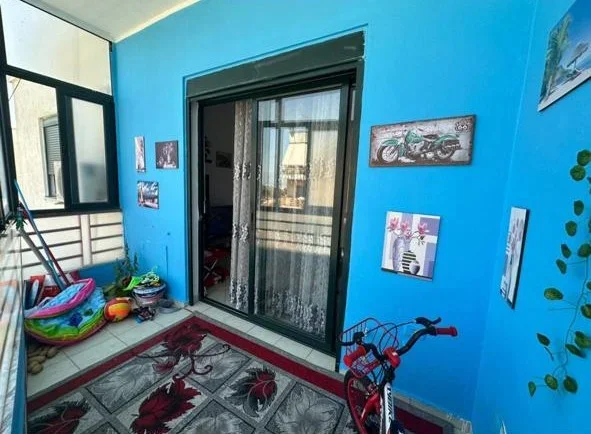 Tirane, shitet apartament 1+1+Ballkon Kati 7, 67 m² 82.000 € (kombinat)