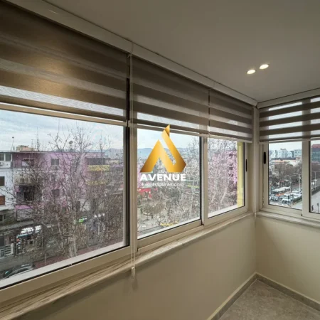 Tirane, shitet apartament 1+1+Ballkon Kati 5, 125.000 € (21 Dhjetori)