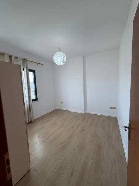 Tirane, jepet me qera apartament 2+1 Kati 6, 80 m² 430 € (Misto Mame Yzberisht)