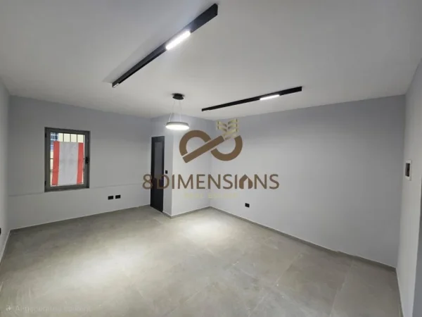 Tirane, shitet dyqan Kati 0, 24 m² 75.000 € (myslym shyr)