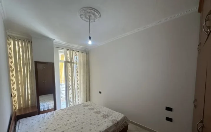 Tirane, shitet apartament 2+1 Kati 4, 70 m² 130.000 € 