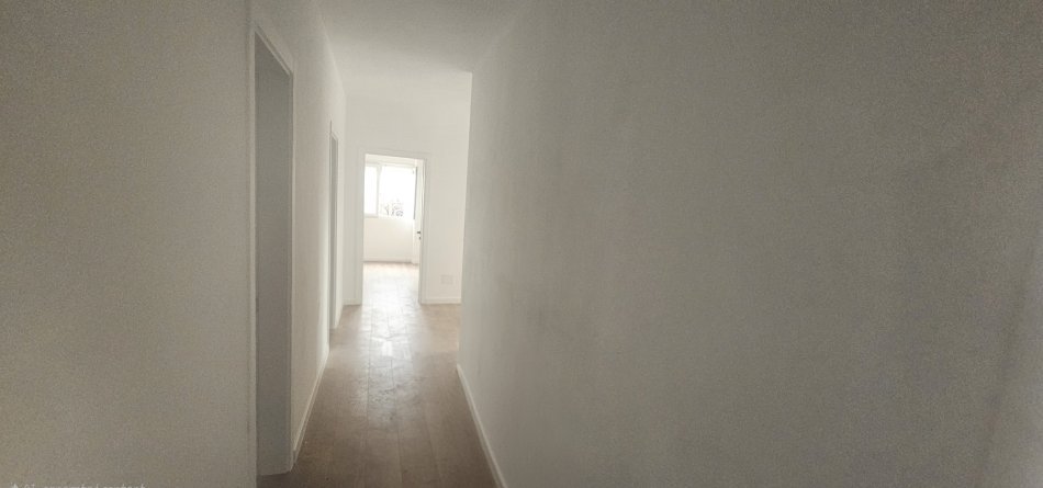 Tirane, shes apartament 3+1 Kati 2, 339.000 € (Pazari i ri)