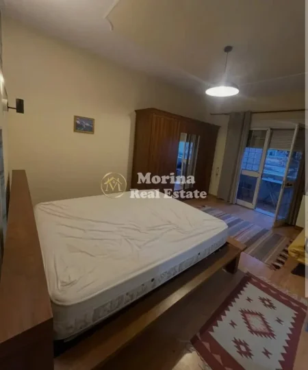 Tirane, jepet me qera apartament 1+1 Kati 2, 70 m² 650 € (Sheshi Willson)