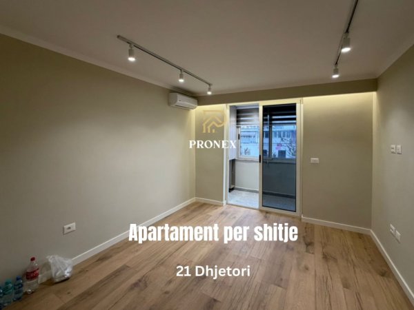 Tirane, shitet apartament 1+1 Kati 5, 42 m² 125.000 € (21 Dhjetori)