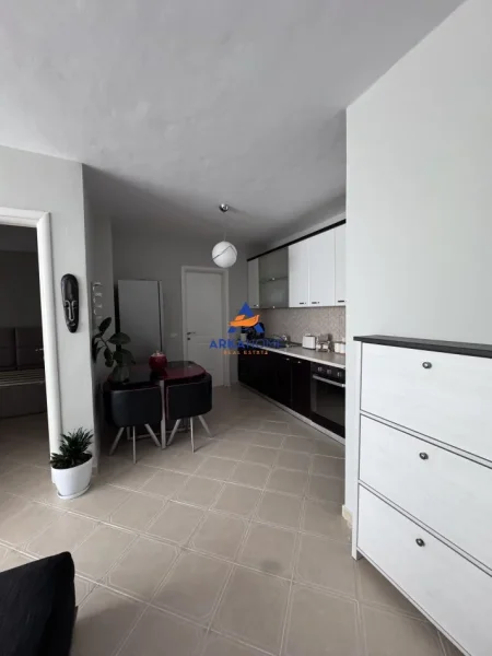 Tirane, jepet me qera apartament 1+1 Kati 2, 64 m² 600 € 