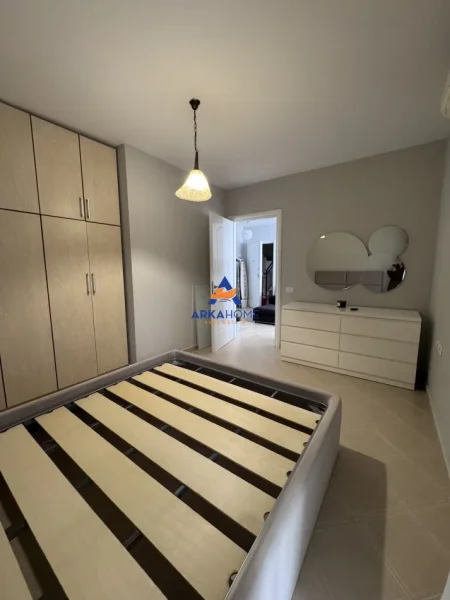 Tirane, jepet me qera apartament 1+1 Kati 2, 64 m² 600 € 