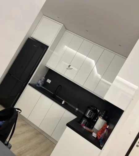 Tirane, jepet me qera apartament 1+1 Kati 2, 64 m² 500 € (ASTIR)