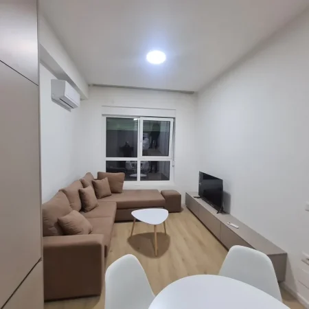 Jap 1+1 te Rezidenca Kadiu,(Kompleksi Mangalem)