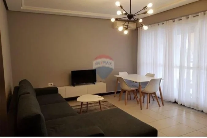 Tirane, jepet me qera apartament 1+1+Ballkon Kati 6, 65 m² 620 € (Kompleksi Delijorgji)