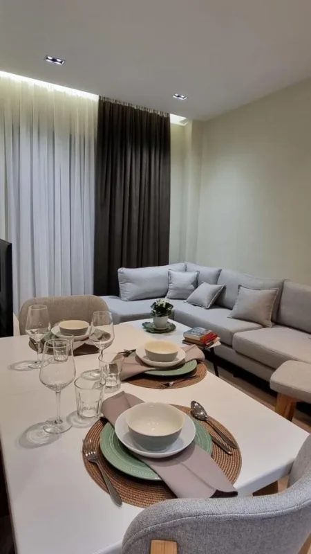 Tirane, jepet me qera apartament Kati 3, 50 m² 650 € (MYSLYM SHYRI)