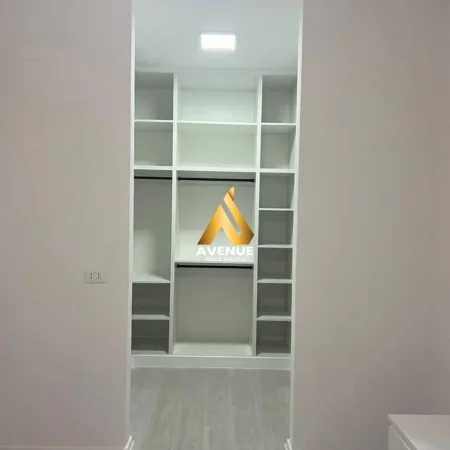 Tirane, jepet me qera apartament 1+1+Ballkon Kati 2, 70 m² 600 € (RRUGA FEJZI HIZMO)