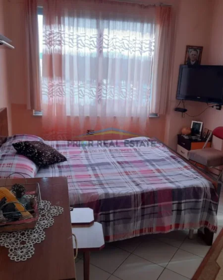 Tirane, shitet apartament 2+1 Kati 8, 80 m² 12.400.000 ALL (Yzberisht)