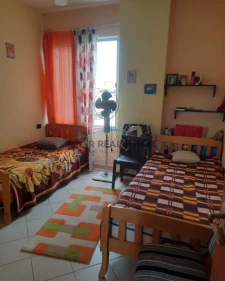 Tirane, shitet apartament 2+1 Kati 8, 80 m² 12.400.000 ALL (Yzberisht)