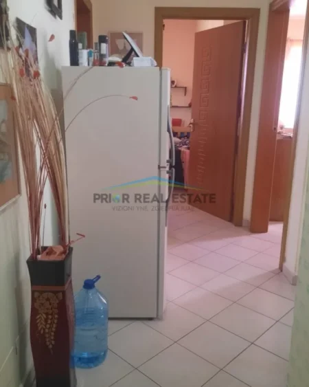 Tirane, shitet apartament 2+1 Kati 8, 80 m² 12.400.000 ALL (Yzberisht)