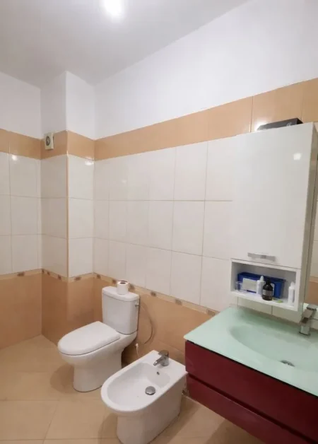 Tirane, shitet apartament 2+1+Ballkon Kati 7, 112 m² 165.000 € (ASTIR)