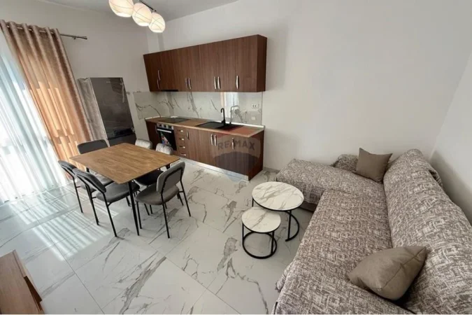 Tirane, jepet me qera apartament 2+1 Kati 2, 80 m² 500 € (Mullet)