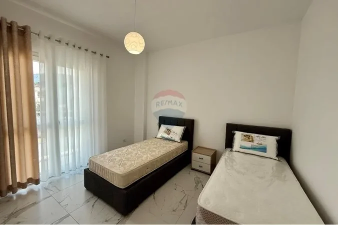 Tirane, jepet me qera apartament 2+1 Kati 2, 80 m² 500 € (Mullet)