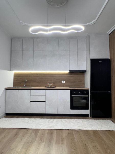 Tirane, shitet apartament 2+1 Kati 4, 102 m² 168.000 € (Rruga Mikel Maruli)
