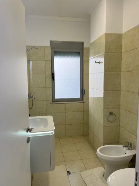 Tirane, shitet apartament 2+1 Kati 4, 102 m² 168.000 € (Rruga Mikel Maruli)