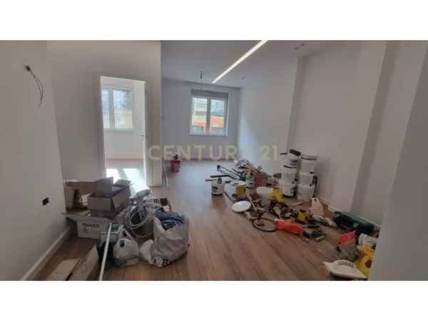 Tirane, shitet apartament 1+1 , 64 m² 130.000 € (Liqeni i Thate, Tiranë)