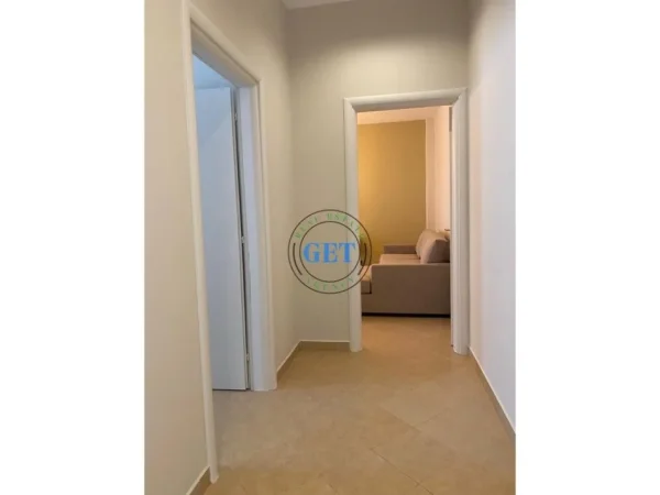 Durres, jepet me qera apartament 1+1+Ballkon Kati 6, 450 m² 450 € 