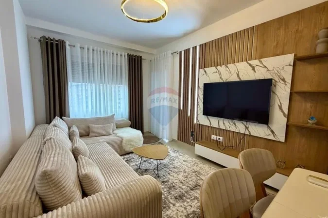 Tirane, jepet me qera apartament 1+1 Kati 6, 60 m² 600 € (Bedri Karapici)