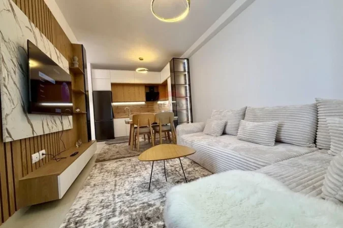 Tirane, jepet me qera apartament 1+1 Kati 6, 60 m² 600 € (Bedri Karapici)