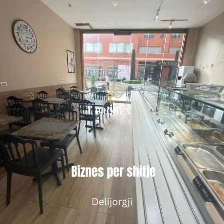 Tirane, shitet ambjent biznesi Kati 0, 70 m² 55.000 € (Delijorgji)