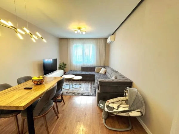Tirane, shitet apartament 2+1 , 100 m² 199.000 € 
