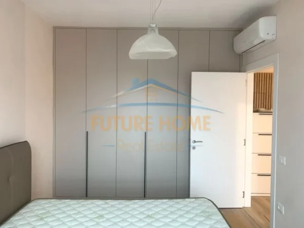 Tirane, jap me qera apartament 1+1+Ballkon Kati 7, 73 m² 1.000 € (MYSLYM SHYRI)