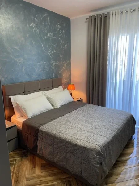 Ksamil, jepet me qera apartament 1+1 Kati 3, 80 m² 500 € (Ksamil, 3 ishujt)