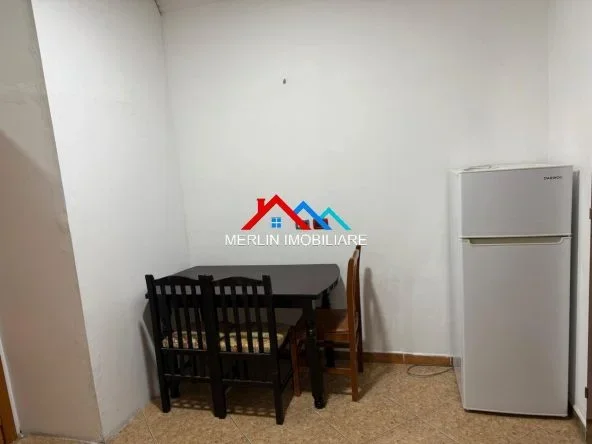 Tirane, jepet me qera apartament 2+1+Ballkon Kati 2, 60 m² 447 € (RRUGA SELAUDIN ZORBA,RRUGA E DIBRES)