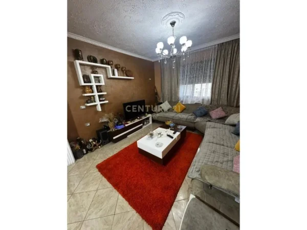 Tirane, shitet apartament 3+1+Ballkon Kati 6, 117 m² 170.000 € 