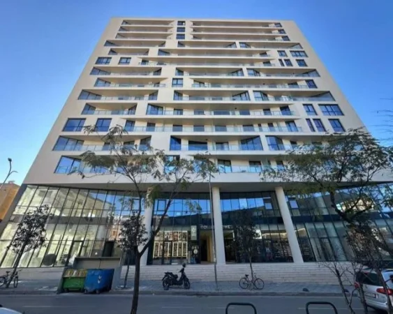 Tirane, jepet me qera ambjent biznesi Kati 2, 42 m² 1.000 € (zogu i zi)