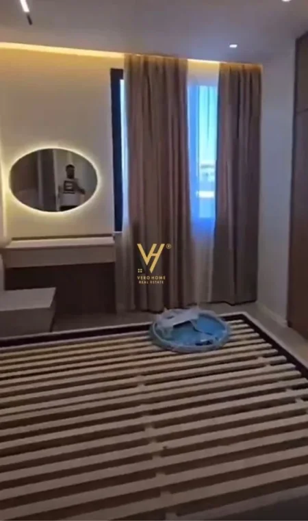 Tirane, shitet apartament 2+1+Ballkon Kati 4, 85 m² 242.000 € (21 DHJETORI)