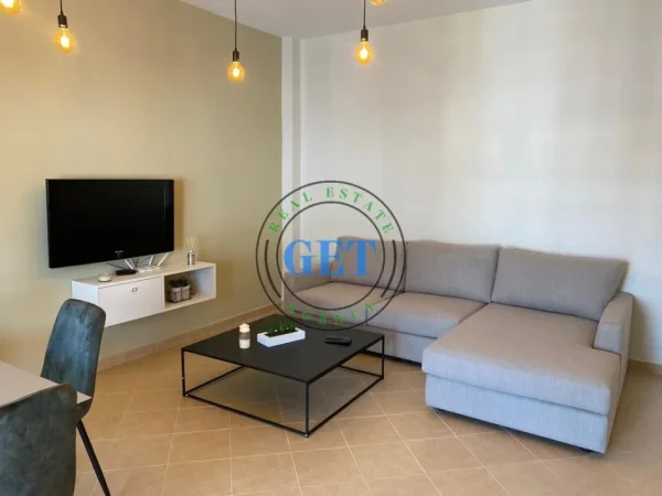 Durres, jepet me qera apartament 1+1 Kati 6, 75 m² 450 € (plazh iliria)