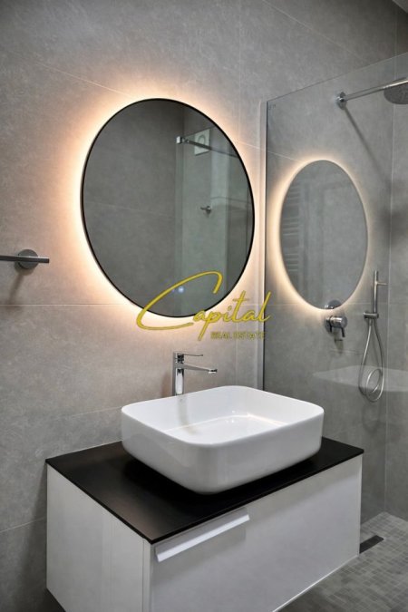 Tirane, jepet me qera ambjent biznesi Kati 4, 70 m² 400 € (ASTIR)